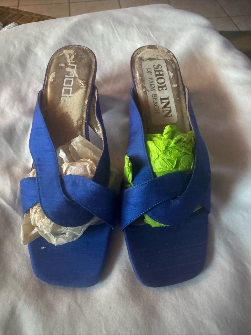 Women's Moda Blue Slip-On Sandals